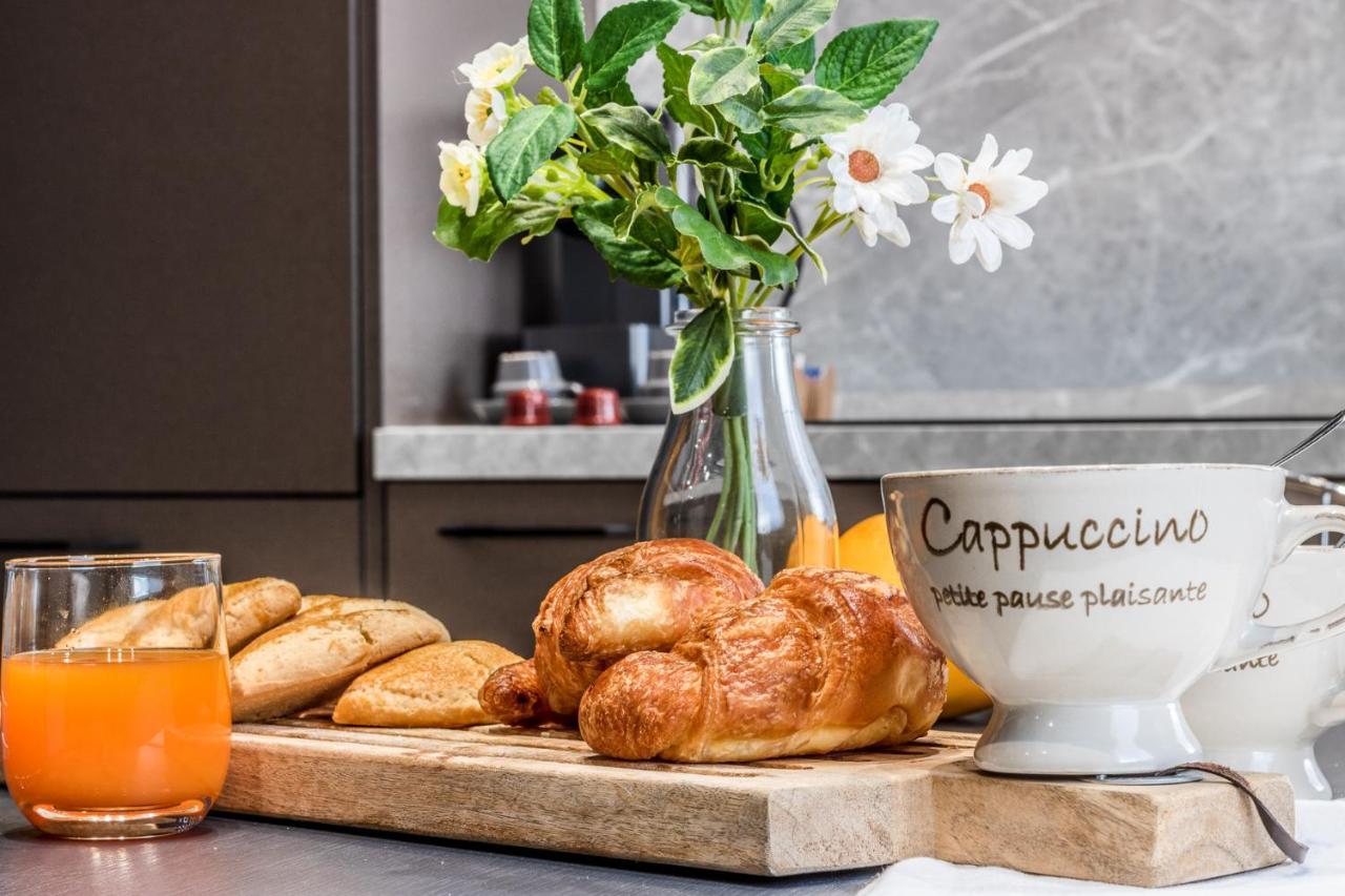 Ugo Bassi Apartments Bolonia Zewnętrze zdjęcie
