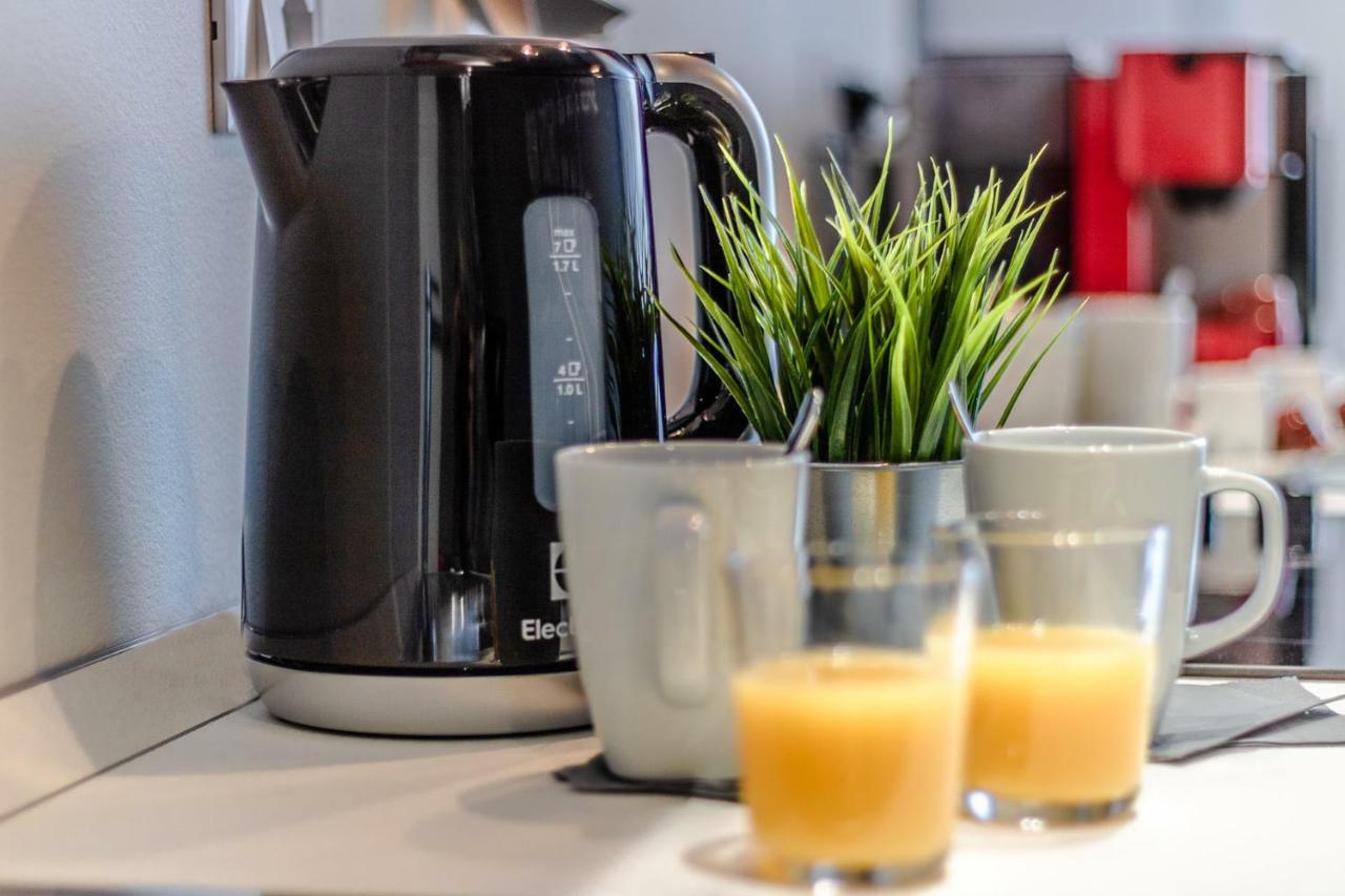 Ugo Bassi Apartments Bolonia Zewnętrze zdjęcie
